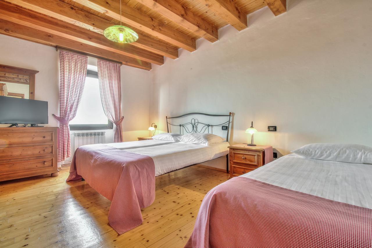 Casa Romantica La Parenzana Буйе Экстерьер фото